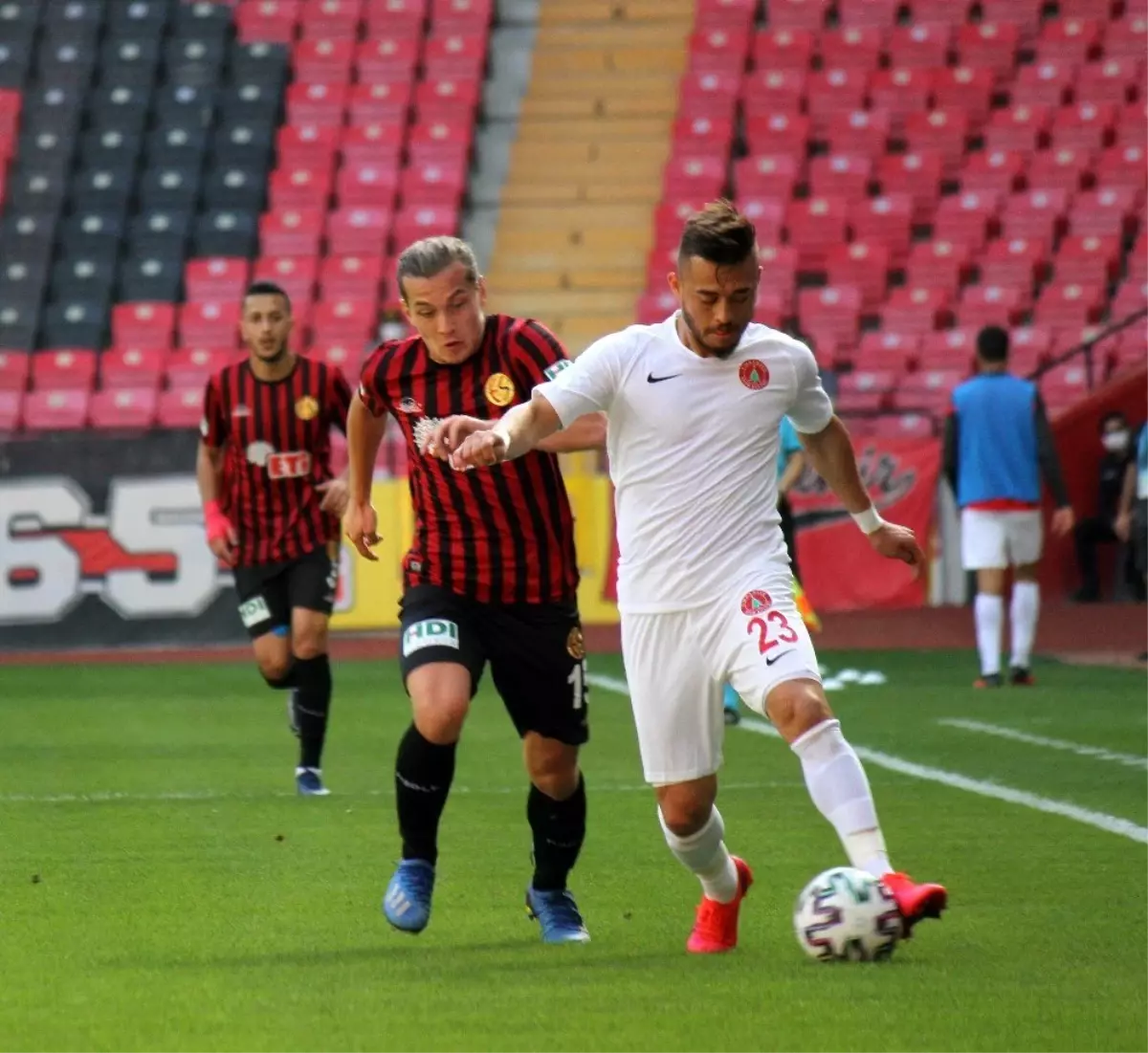 TFF 1. Lig: Eskişehirspor: 1 Ümraniyespor: 1