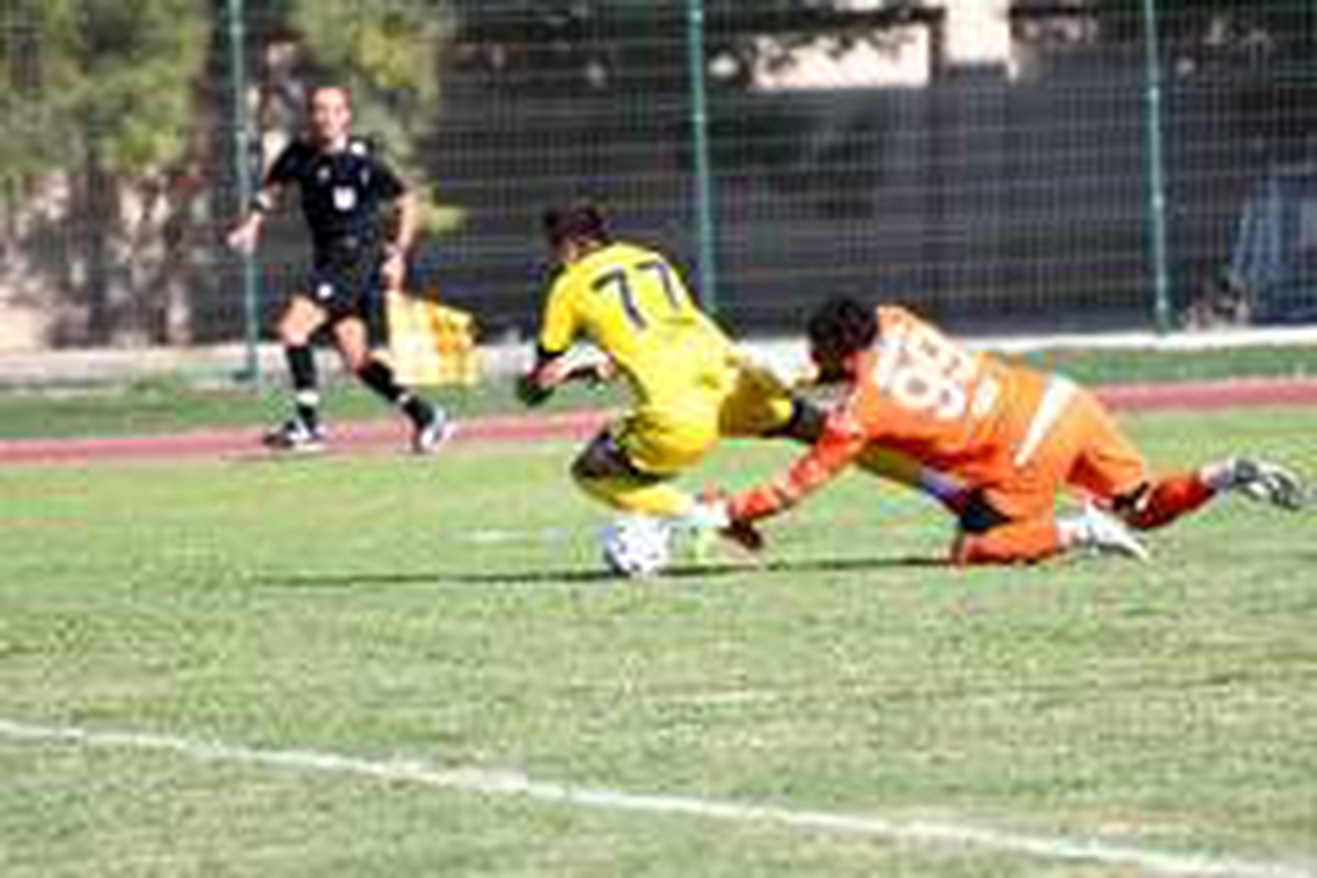 TFF 2. Lig: Tarsus İdman Yurdu: 1 Sakaryaspor: 1
