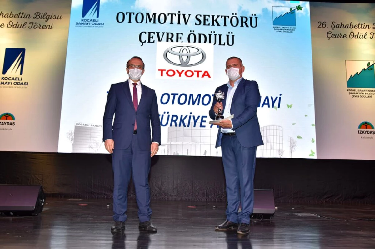 Toyota Otomotiv Sanayi Türkiye\'ye çevre ödülü