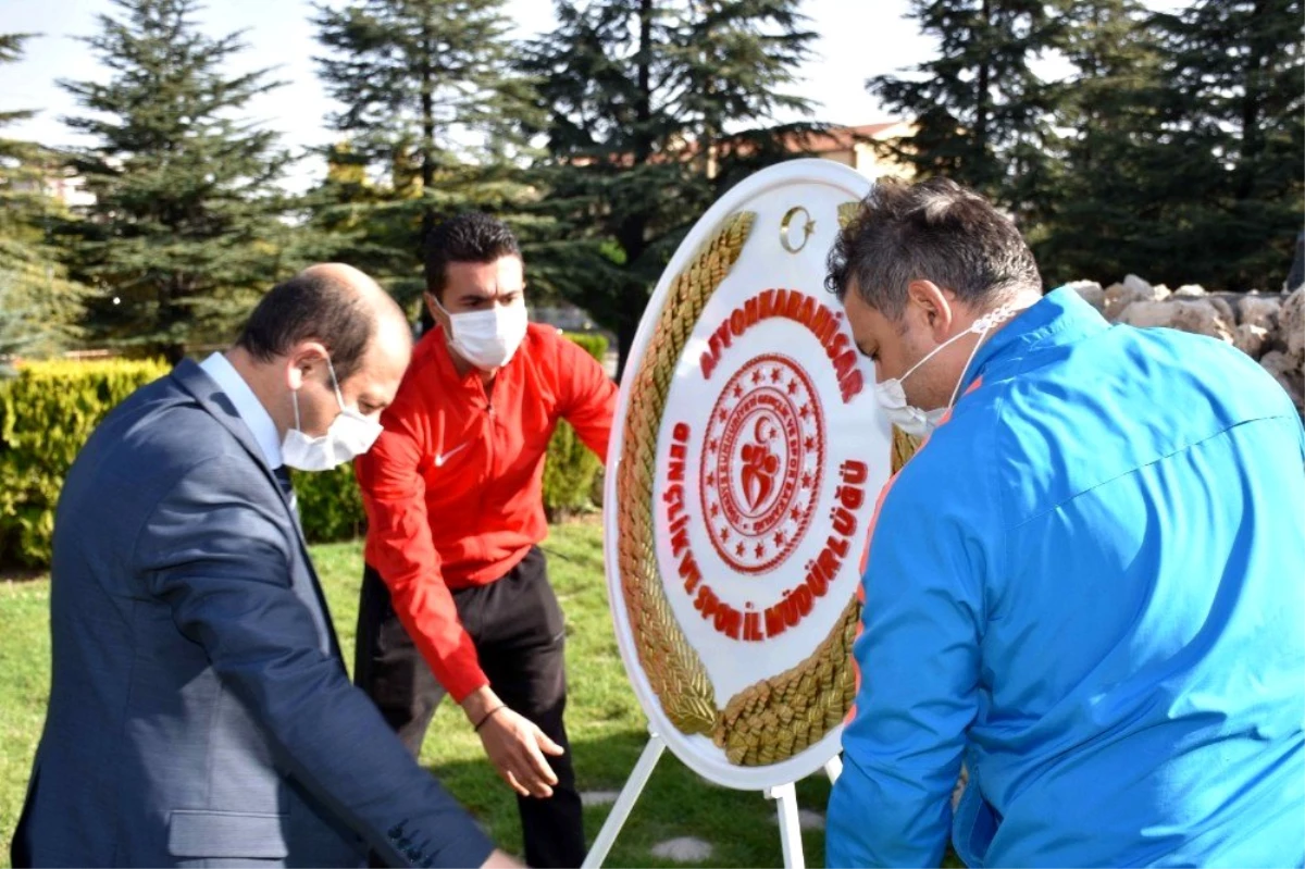 Afyonkarahisar\'da tedbirli "Amatör Spor Haftası" töreni
