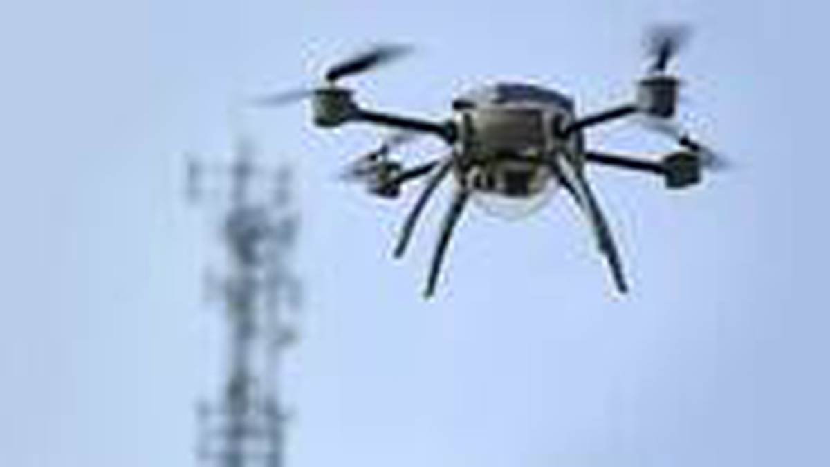 Diyarbakır\'da yasak bölgede izinsiz drone uçuran ABD vatandaşı yakalandı