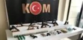 ESENYURT'TAKİ 'TAKSİ DURAĞI OPERASYONU' KAMERADA