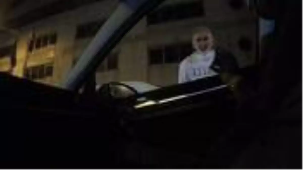 Para vermeyeni bıçaklamışlardı! Değnekçi kabusu yine hortladı: Saati 15 TL