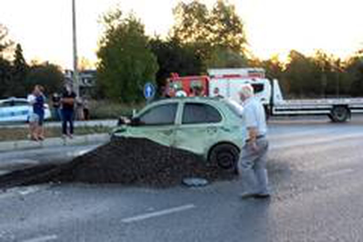 Son dakika haber! Çarşamba\'da trafik kazası: 1 yaralı