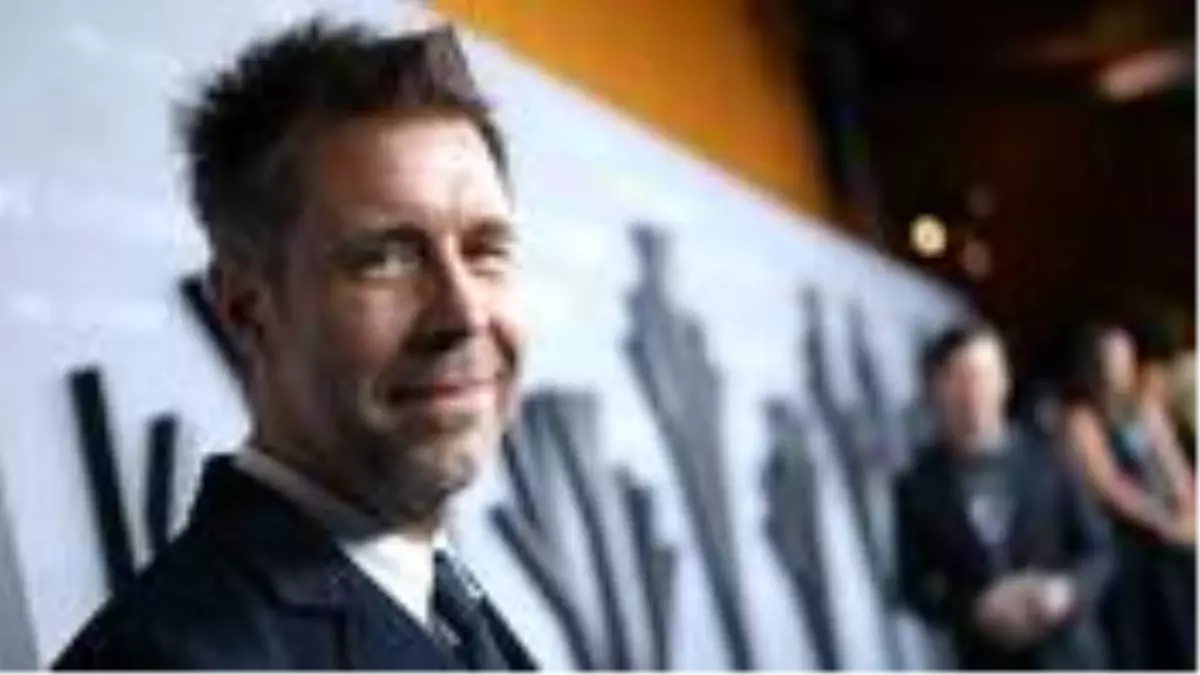 Game of Thrones\'un öncesini konu alacak dizinin ilk başrol oyuncusu Paddy Considine oldu