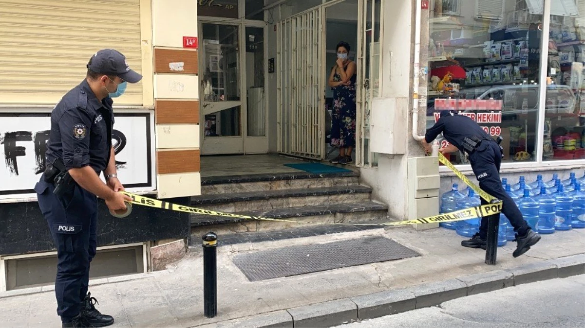 İstanbul\'un göbeğindeki berber dükkanında bir garip olay: 6 gözaltı