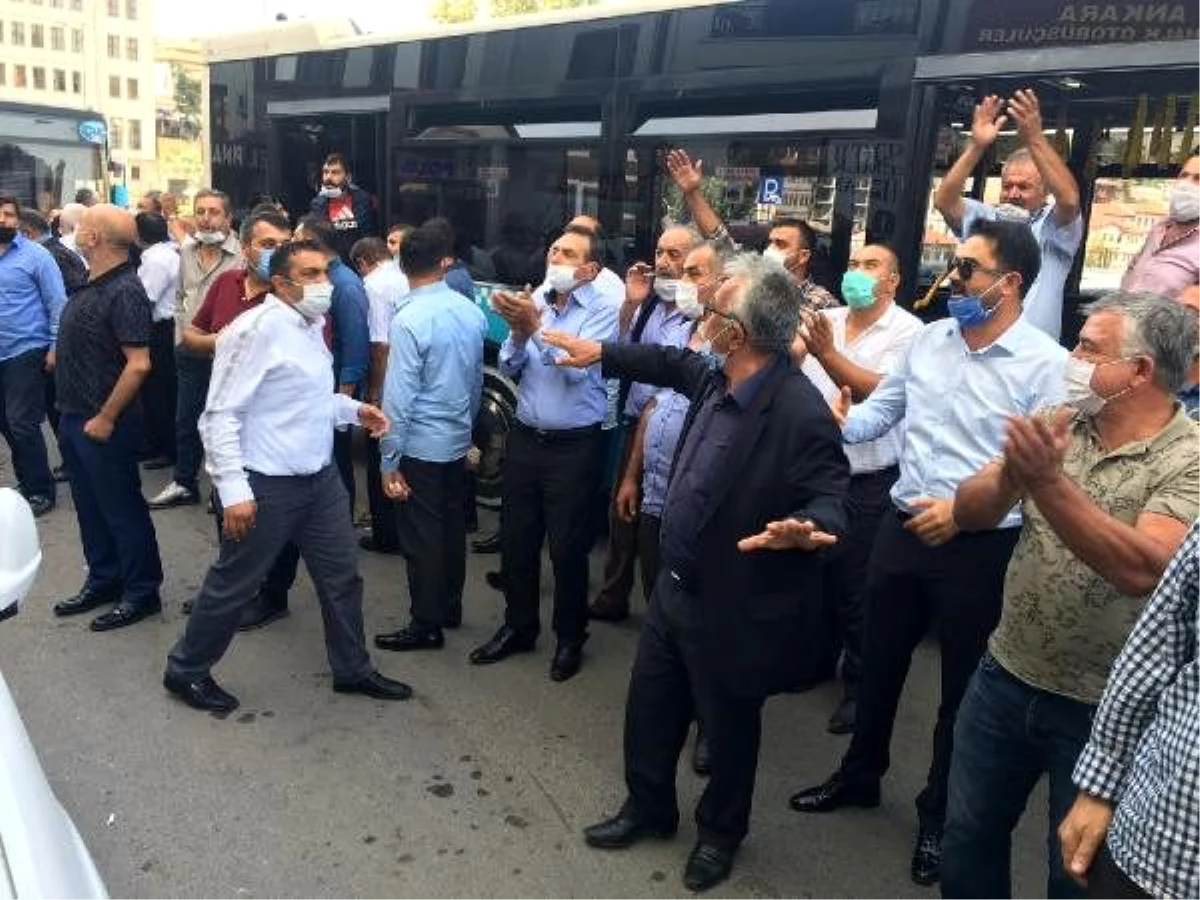 Ankara\'da özel halk otobüsü şoförlerinden yumurtalı eylem