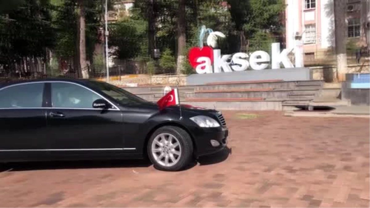 Antalya Valisi Yazıcı, Akseki\'de vatandaşlarla bir araya geldi