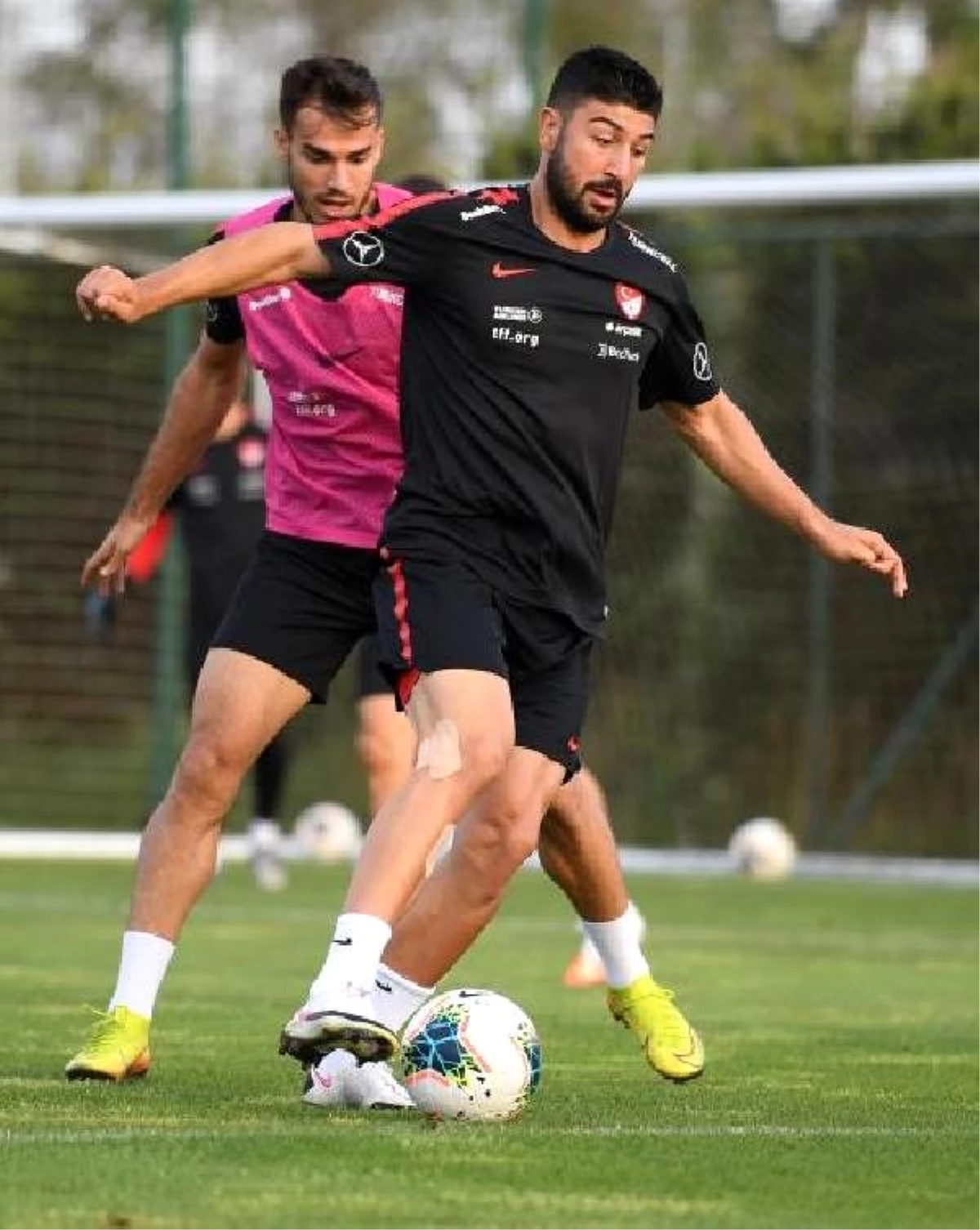 Beşiktaşlı futbolcu Güven Yalçın: Öncelikli hedefimiz toparlanmak ve...