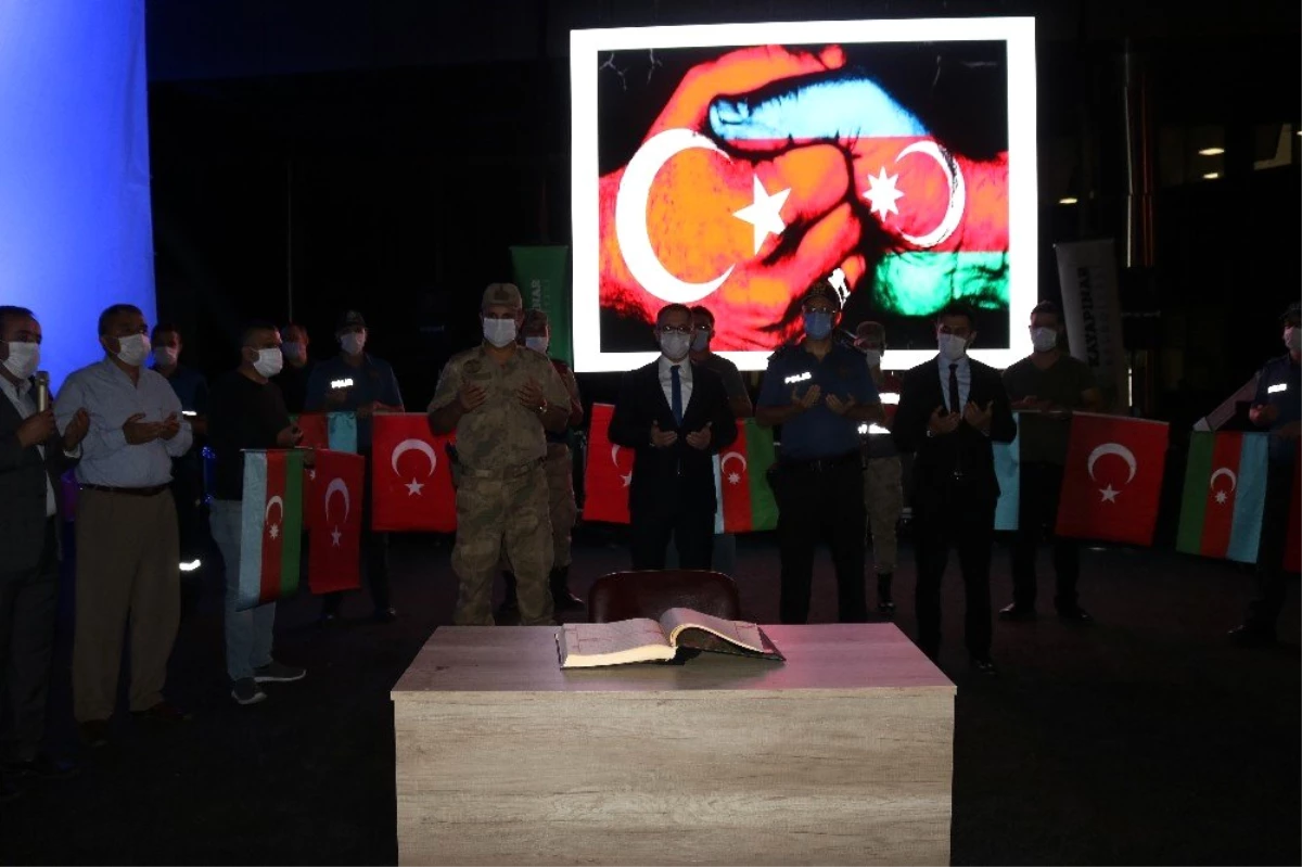 Diyarbakır\'da Azerbaycan\'ın zaferi için Kur\'an-ı Kerim okundu, dua edildi