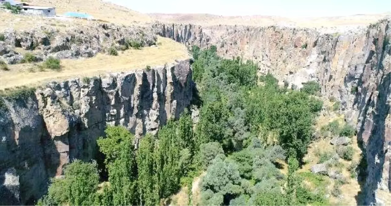 Kapadokya?nın incisi Ihlara Vadisi, pandemi sürecinde 62 bin ziyaretçi ağırladı