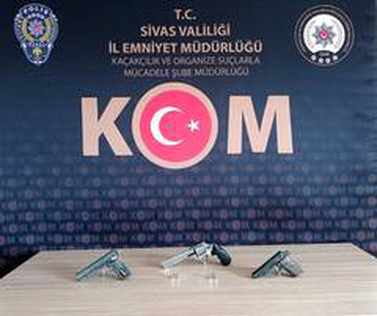 Son dakika haberi | Sivas\'ta silah ve mühimmat kaçakçılığı operasyonları