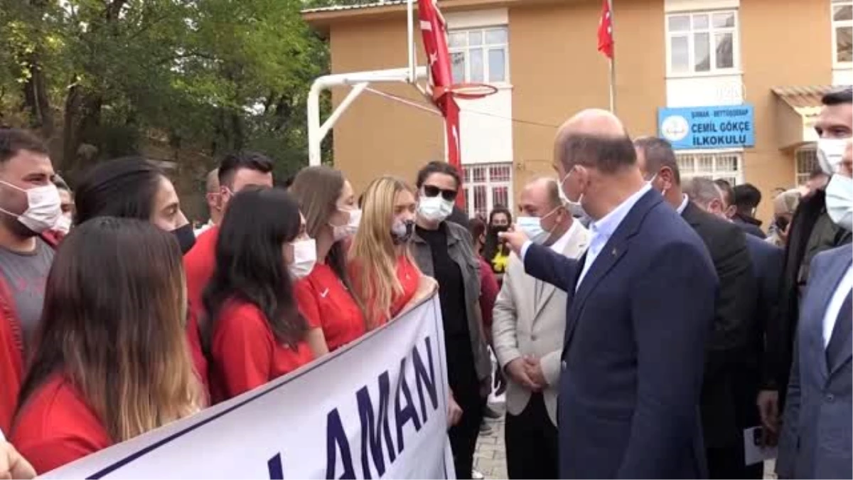 Bakan Soylu, Habur Çayı\'ndaki rafting parkurunda kürek çekti