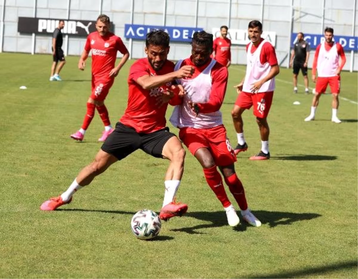 Sivasspor\'da Kayserispor maçı hazırlıkları sürüyor