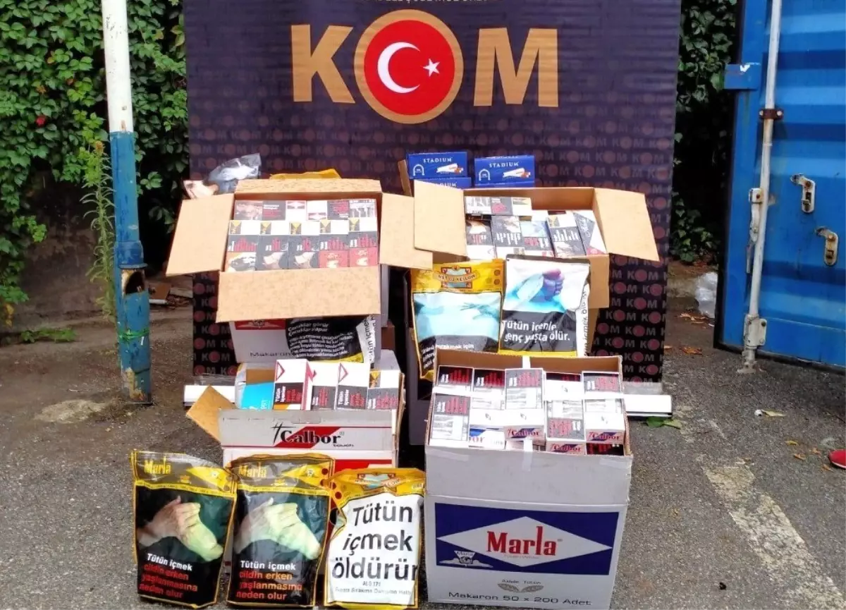 Kocaeli\'de 57 bin adet içi tütün doldurulmuş makaron ele geçirildi