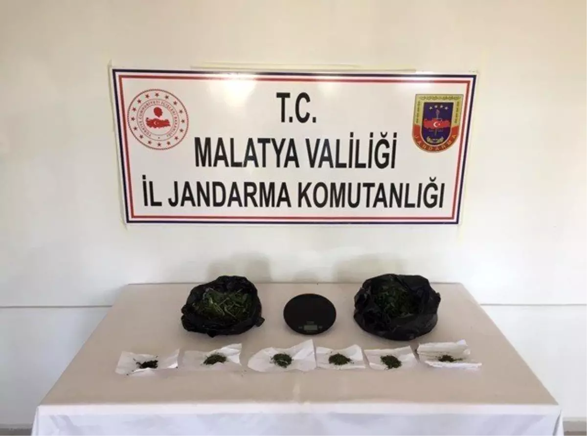 Malatya\'da uyuşturucu tacirlerine kıskıvrak