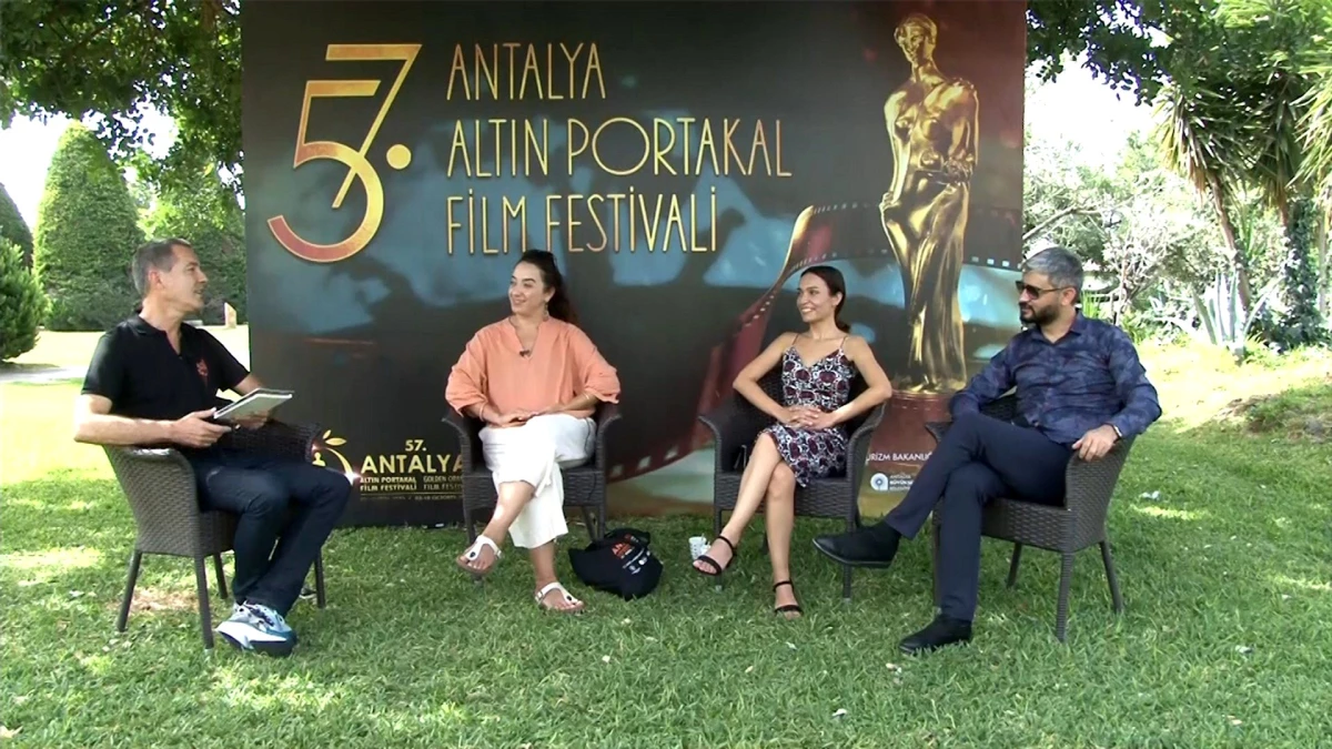 57. Altın Portakal Film Festivali | \'Dirlik Düzenlik\' filminin yönetmeni ve oyuncuları T24\'te:...