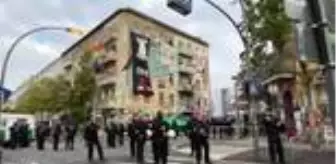 Alman polisinden bina işgalcilerine tahliye operasyonu