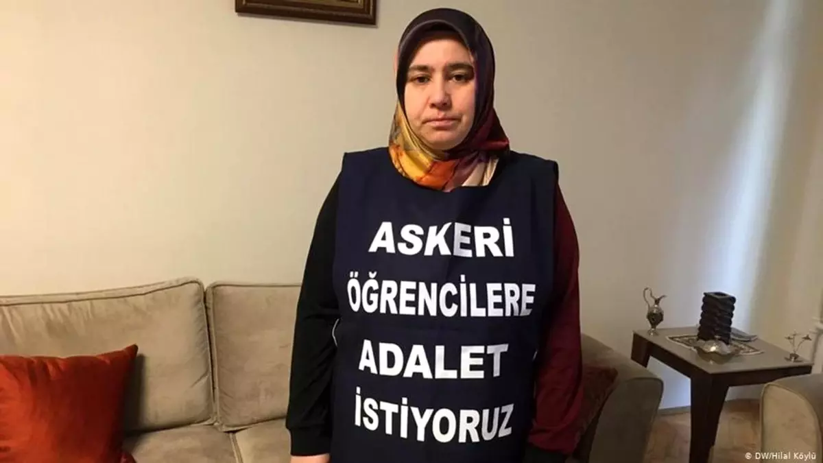 Askeri okul öğrencilerinin dosyaları incelenecek