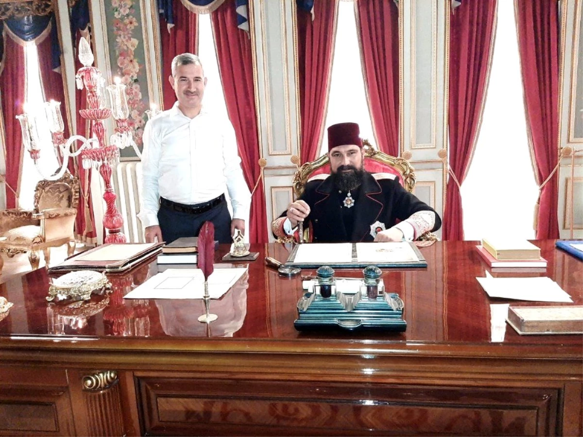 Başkan Çınar, "Payitaht-Abdulhamid" dizi setini ziyaret etti