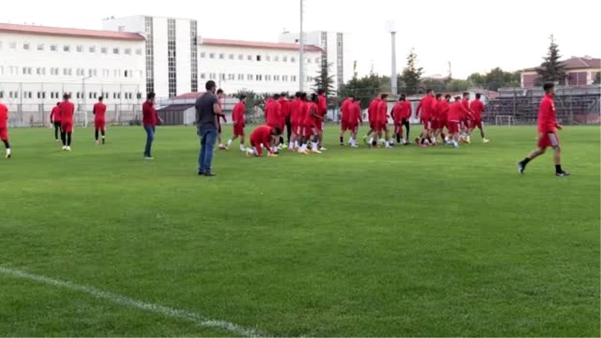Eskişehirspor ligde kalmak için mücadele verecek