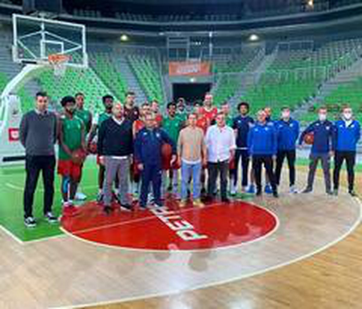 Frutti Extra Bursaspor hükmen galip