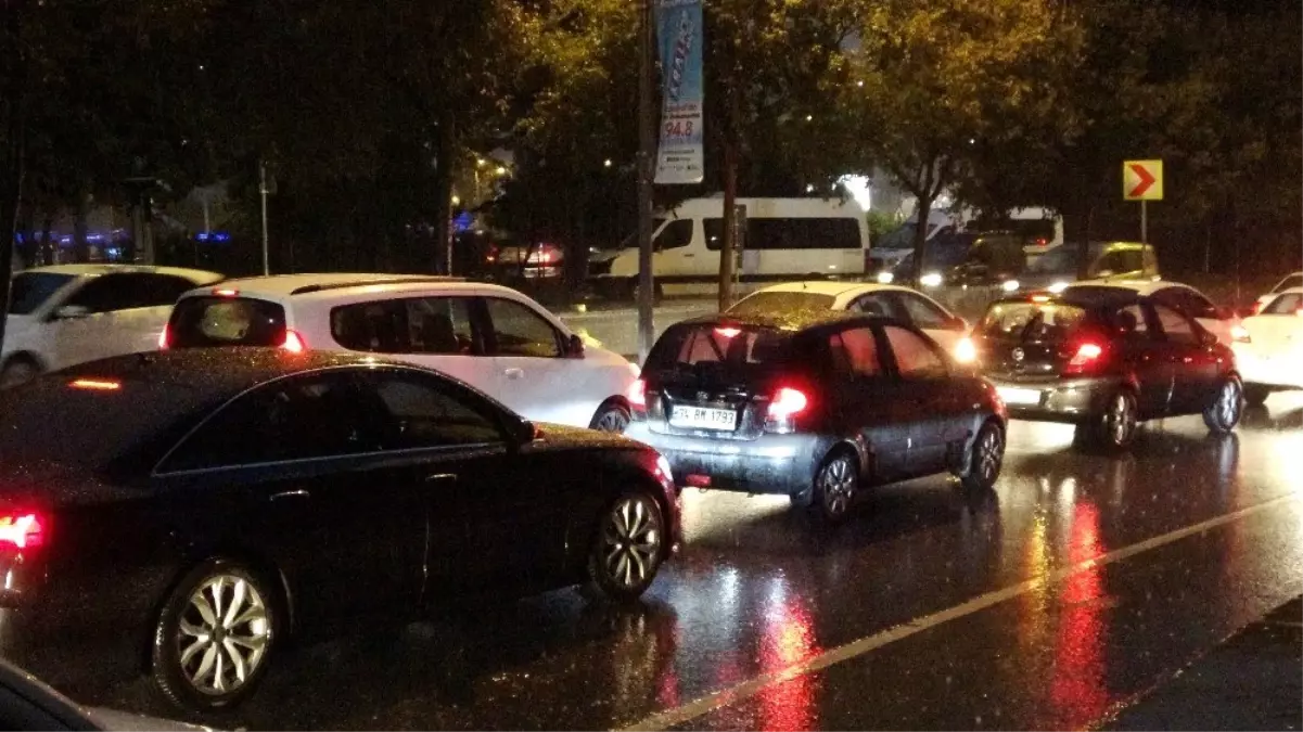 İstanbul trafiğinde yoğunluk rekoru