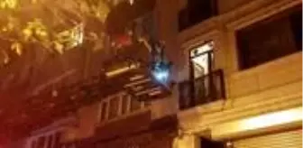 Polis ve itfaiye ekipleri evinde düşerek yaralanan yaşlı kadın için seferber oldu