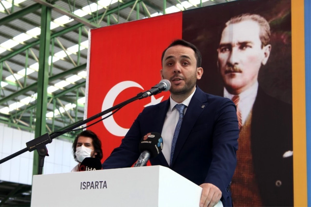 AK Parti Isparta Merkez İlçe\'de Ahmet Yasir Pirimoğlu dönemi