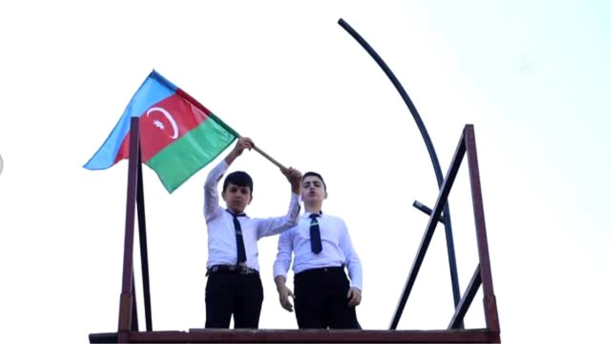 Haydar Aliyev Azerbaycan Okulu\'ndan Azerbaycan\'a destek etkinliği