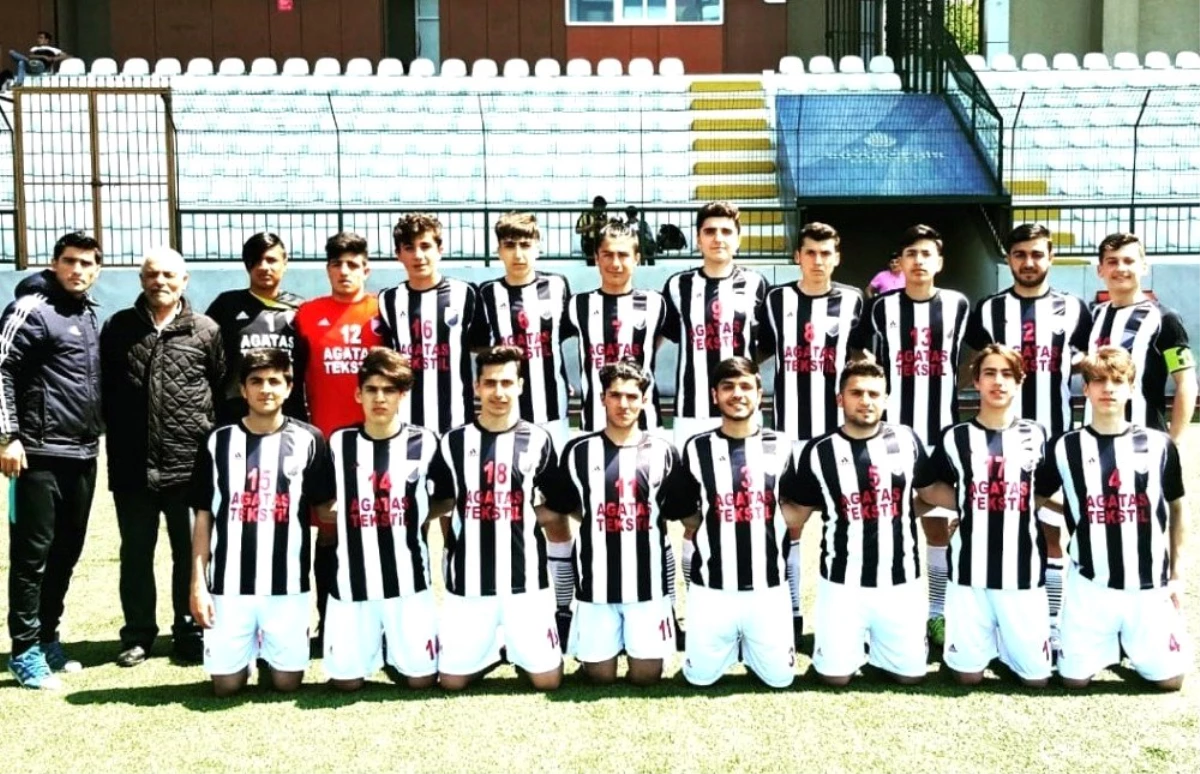 İstanbul Gençlergücü\'nden ücretsiz futbol okulu