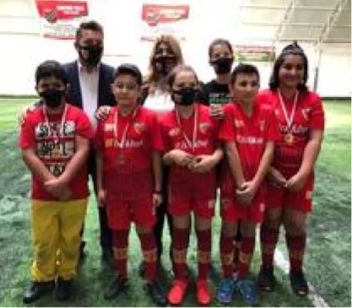 Kayserispor\'un geleceği minikler