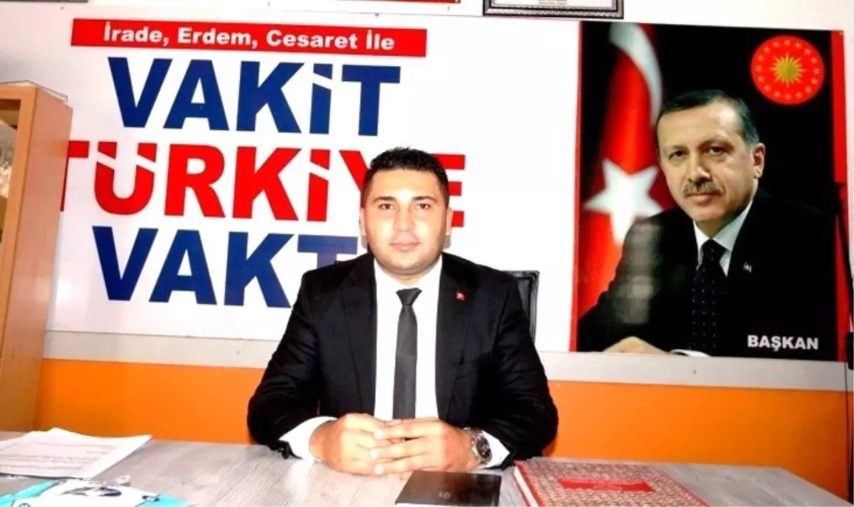 Sarıgöl AK Parti Gençlik Kolları\'nda \'Batuk\' güven tazeledi