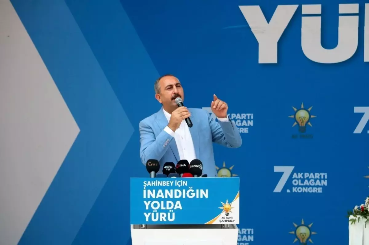 Bakan Gül: "Terör örgütü ciğerlerimizi yakıyor"