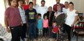 Hafter güçlerinin elinden kurtarılan Türk işletmeci Vahit Kiraz, ailesine kavuştu