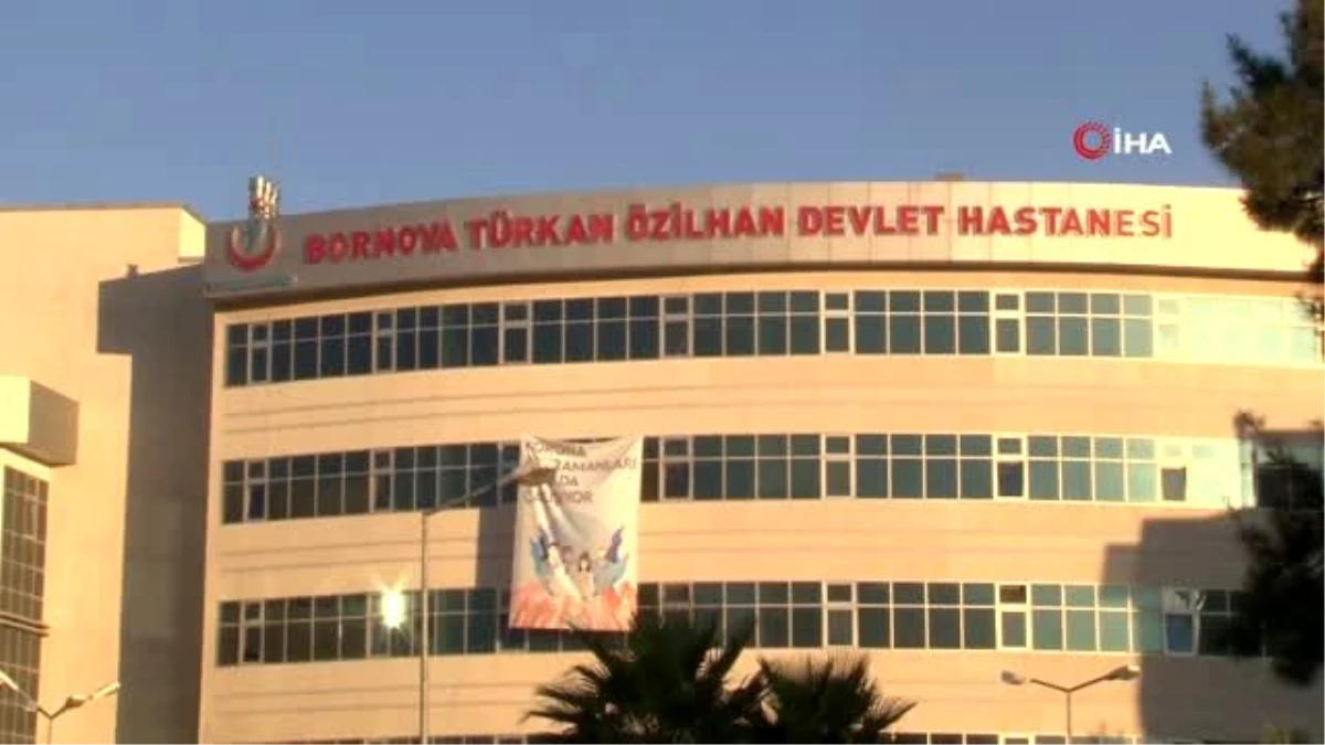 İzmir\'de \'maske takın\' uyarısında bulunan doktora bıçaklı saldırı