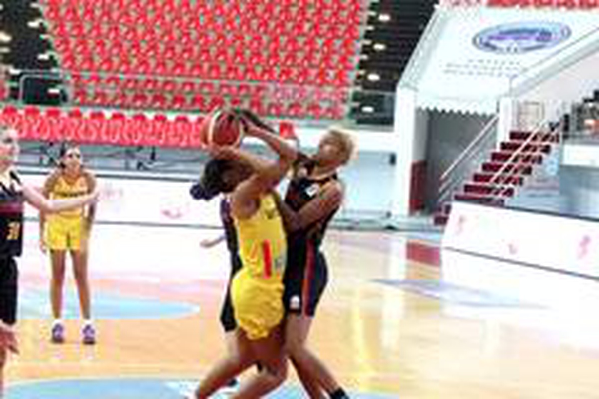 Kadınlar Basketbol Ligi: Bellona Kayseri Basketbol: 74 Galatasaray: 79