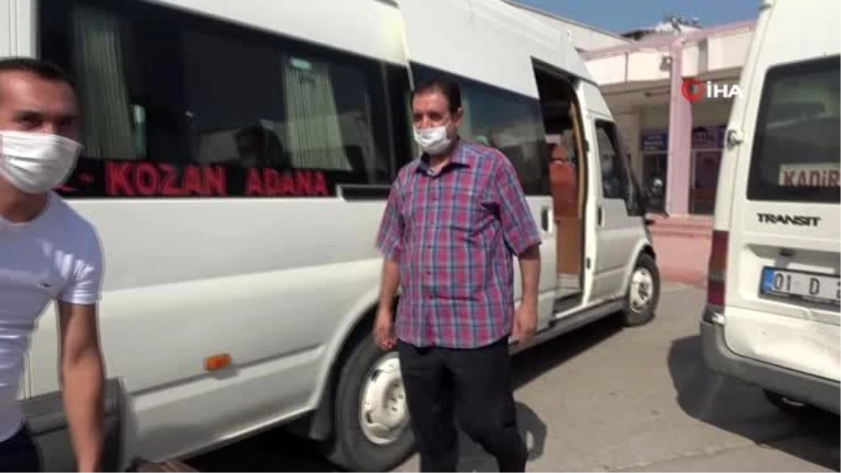 Libya\'da kurtarılan Türk davul zurnayla karşılandı