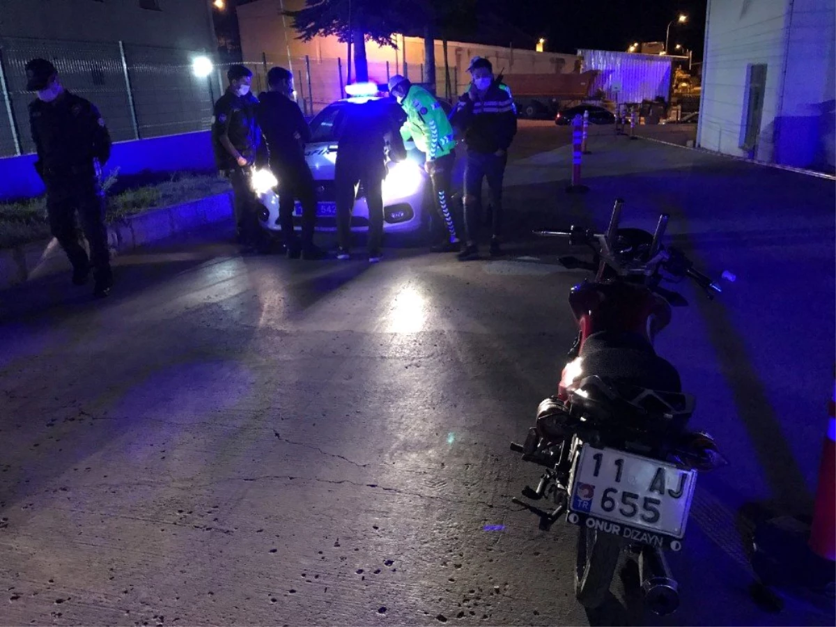 15 yaşındaki ehliyetsiz motosiklet sürücüsüne ceza yağdı