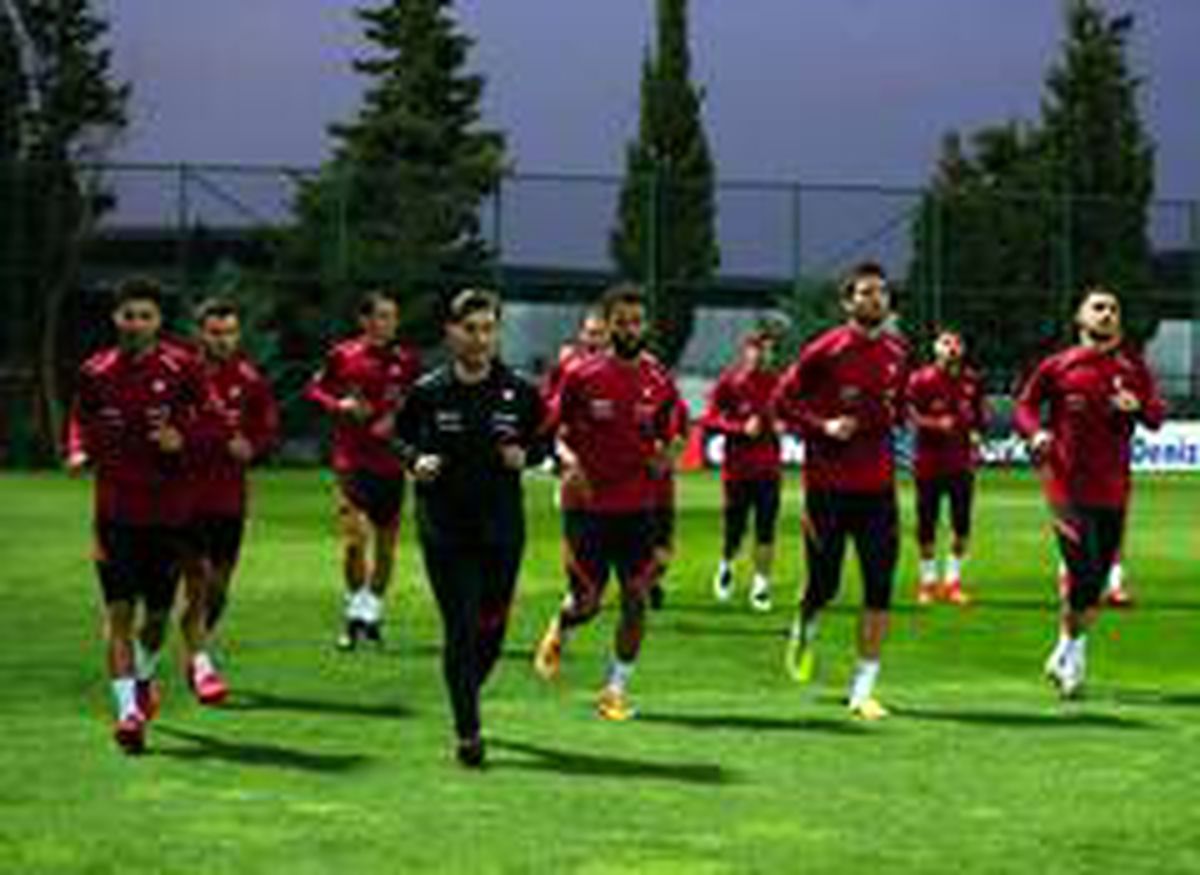 A Milliler, Sırbistan maçı hazırlıklarına başladı