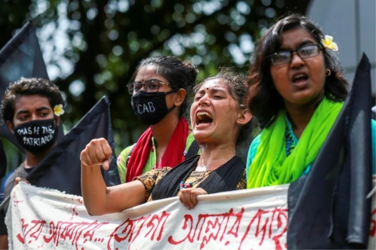 Bangladeş\'te kadınların günlerdir süren protestoları sonrası tecavüze idam cezası geliyor
