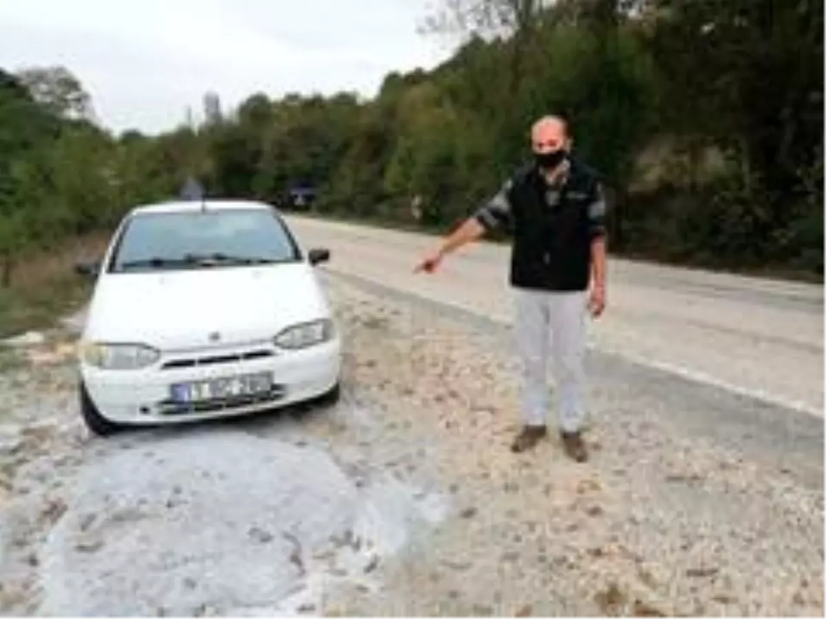 Beton mikserleri atıklarını yok kenarına boşaltıyor