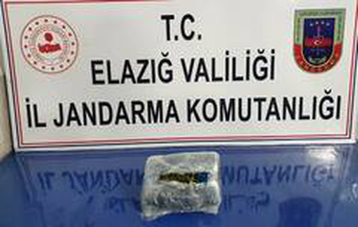 Elazığ\'a esrar getirmeye çalışan şüpheli yakalandı