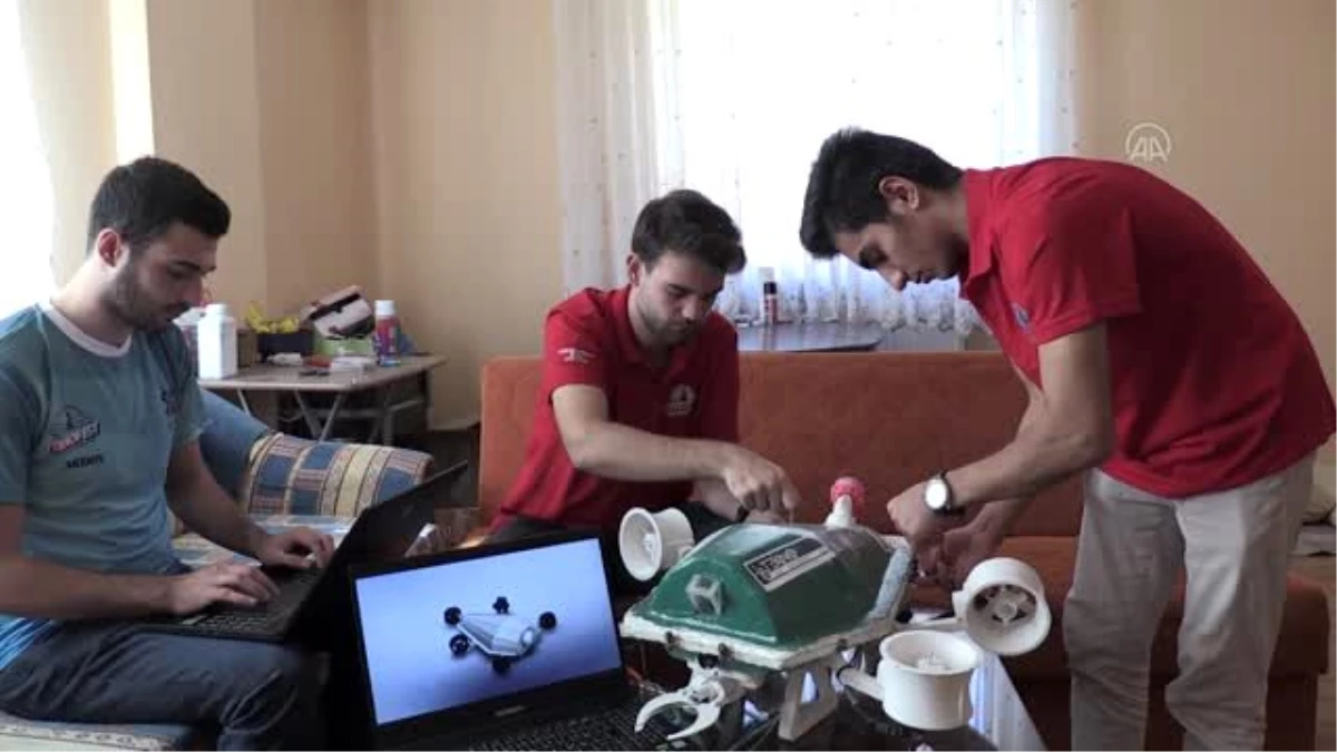 Kaplumbağadan ilham alan üniversiteli 7 genç "su altı drone" prototipi üretti