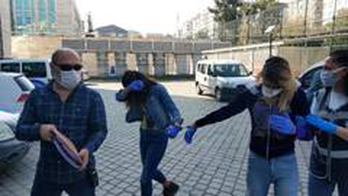 Samsun\'da 4 evden hırsızlık yapan kadınlar tutuklandı
