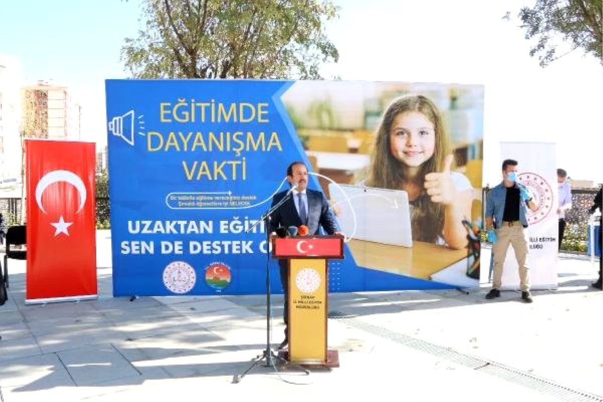 Şırnak\'ta \'Eğitimde dayanışma vakti\' kampanyasına 30 dakikada 2 bin tablet bağışı