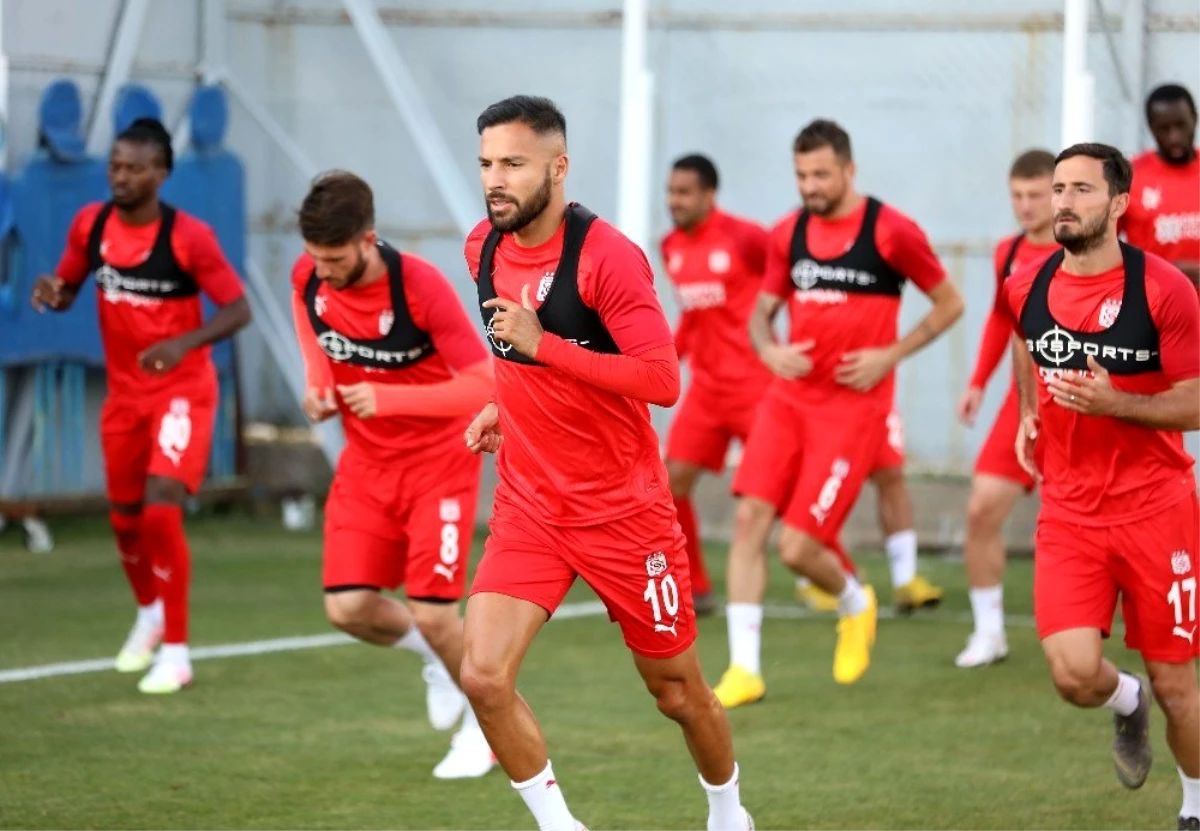 Sivasspor\'da Kayserispor maçı hazırlıkları sürüyor