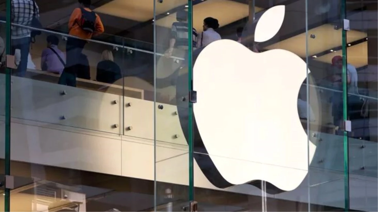 Apple, yeni ürünlerini tanıtacağı etkinlik öncesi Apple Store\'u satışa kapattı