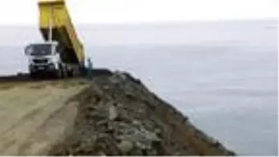 Artvin Havalimanı'nın yüzde 80'i tamamlandı Artvin Havalimanı'nın yüzde 80'i tamamlandı