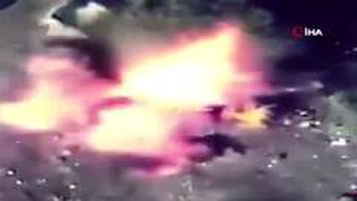 Son dakika haber: Azerbaycan\'a ait TB2 SİHA\'lar Ermeni askerlerini vurdu